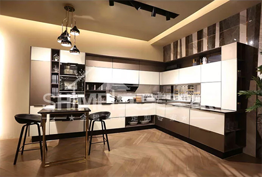 ʵ��������ȫ���Ҿӣ������Ҿ��쵼�ߣ���Լ�߹�����һ��!