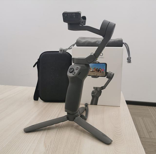 ������3���۵��������У��Զ��ĳ���Ƭ