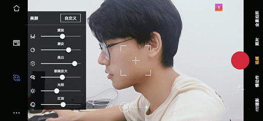 ������3���۵��������У��Զ��ĳ���Ƭ